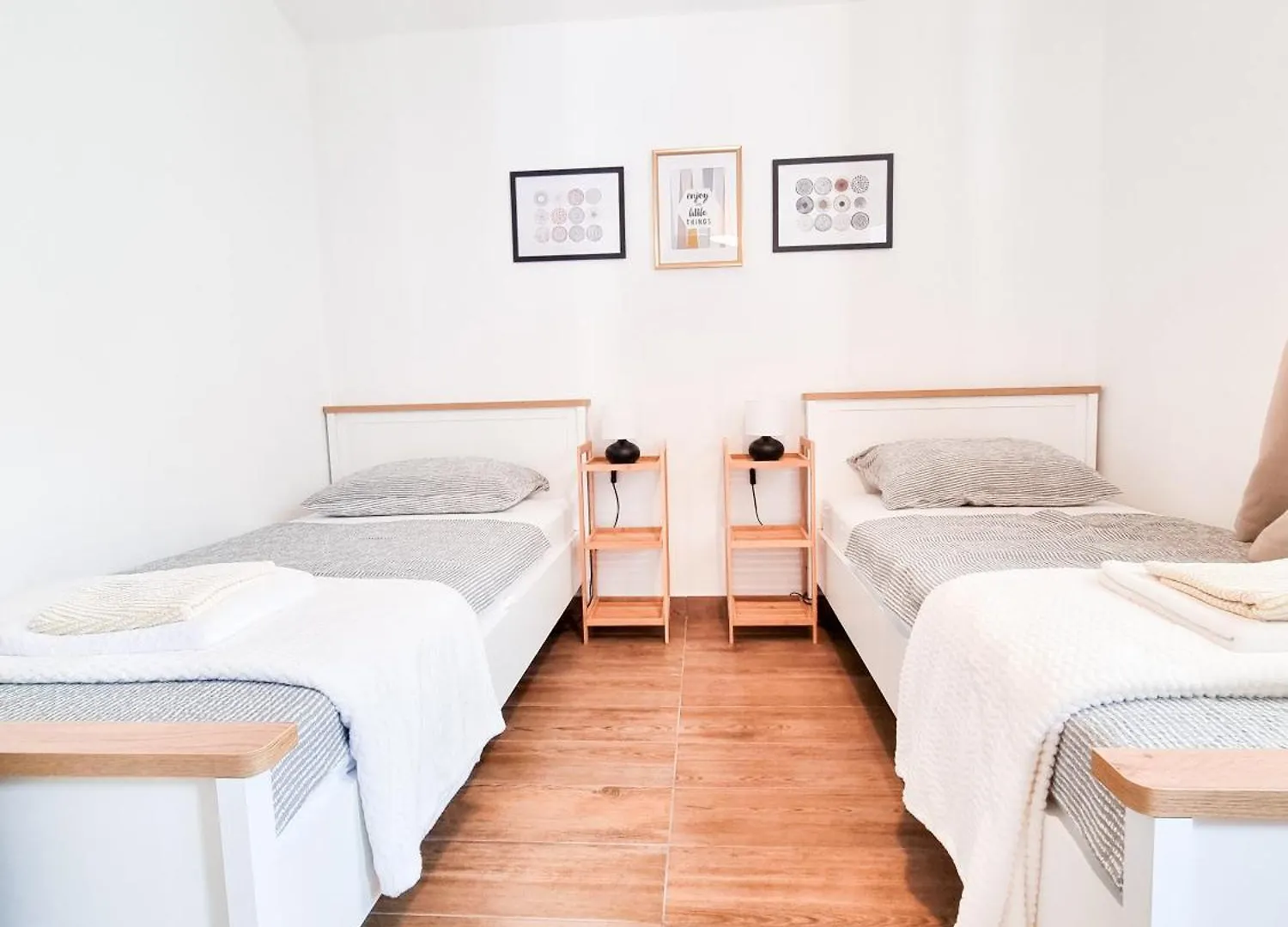 Holiday House Milan Pinezići