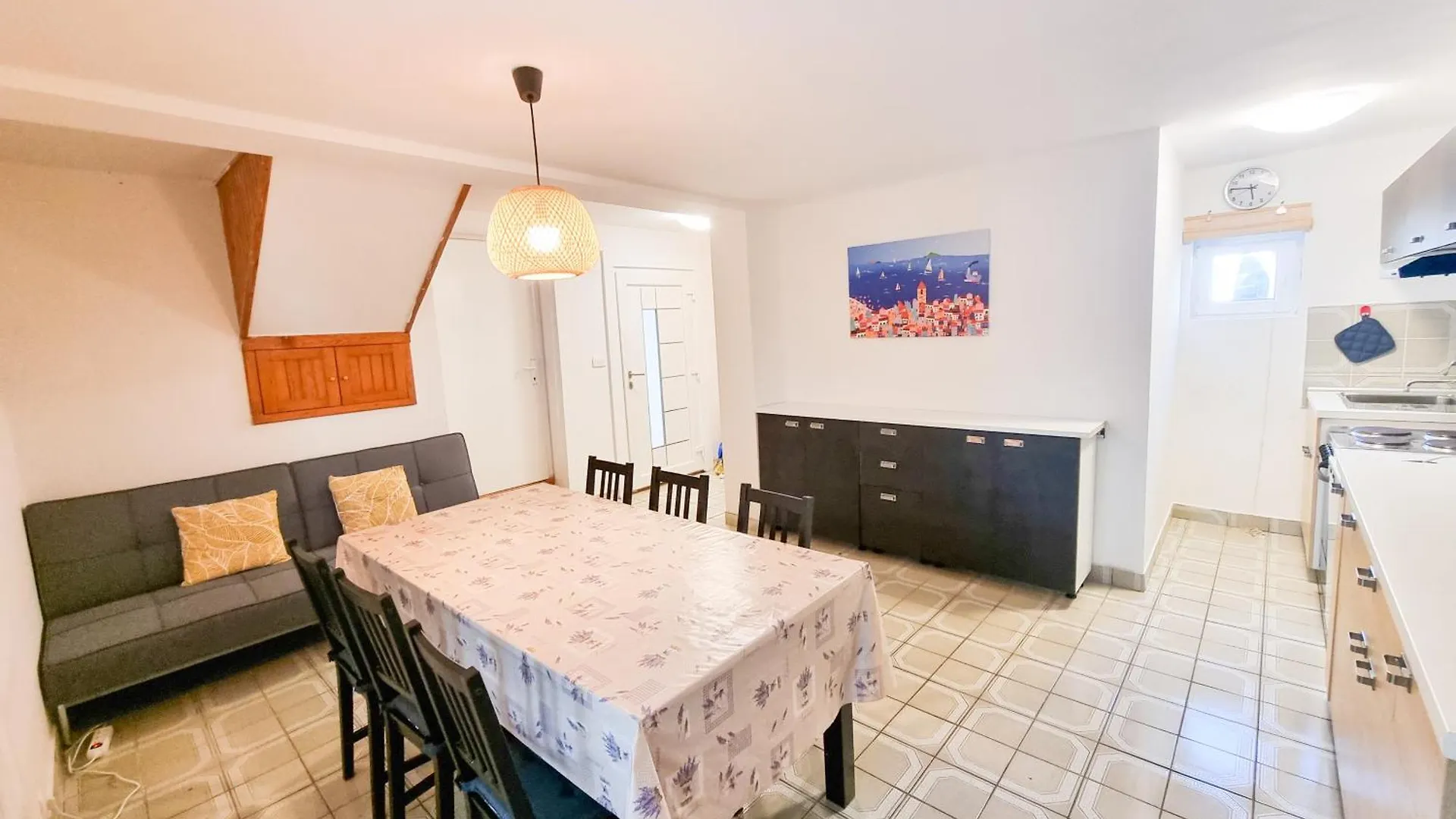 Сasa de vacaciones Holiday House Milan Pinezići Croacia